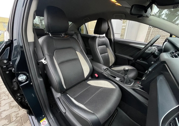 Toyota Avensis cena 54900 przebieg: 151500, rok produkcji 2015 z Bydgoszcz małe 667
